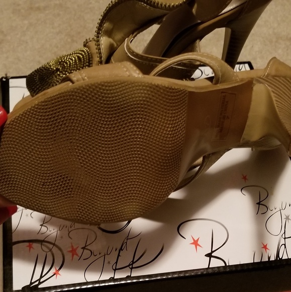 Shoes - Picture 3 of 3